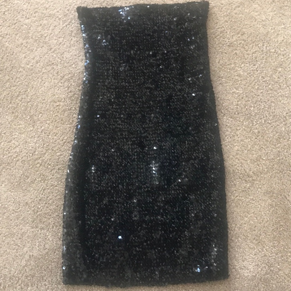 Black evening dress.